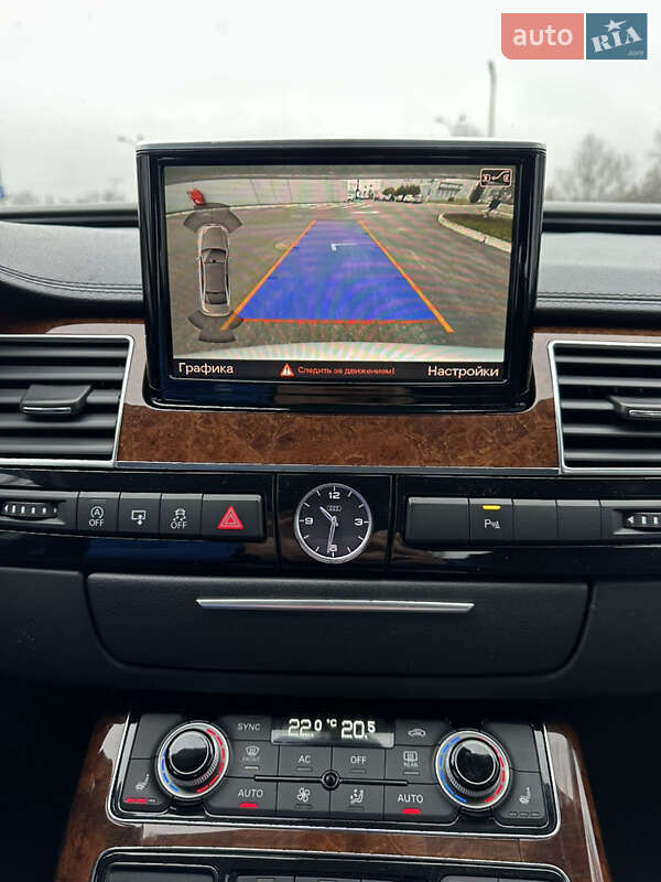 Седан Audi A8 2012 в Киеве