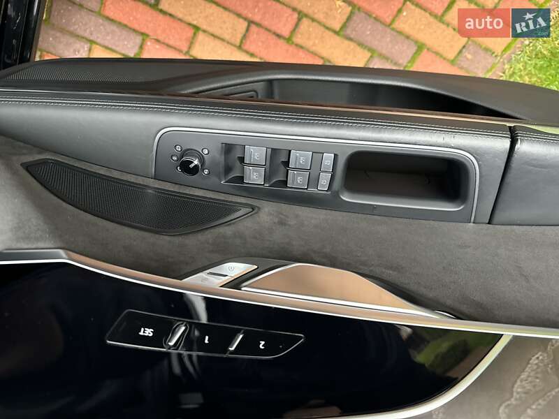 Седан Audi A8 2021 в Киеве фото 19 Седан Audi A8 2021 в Киеве