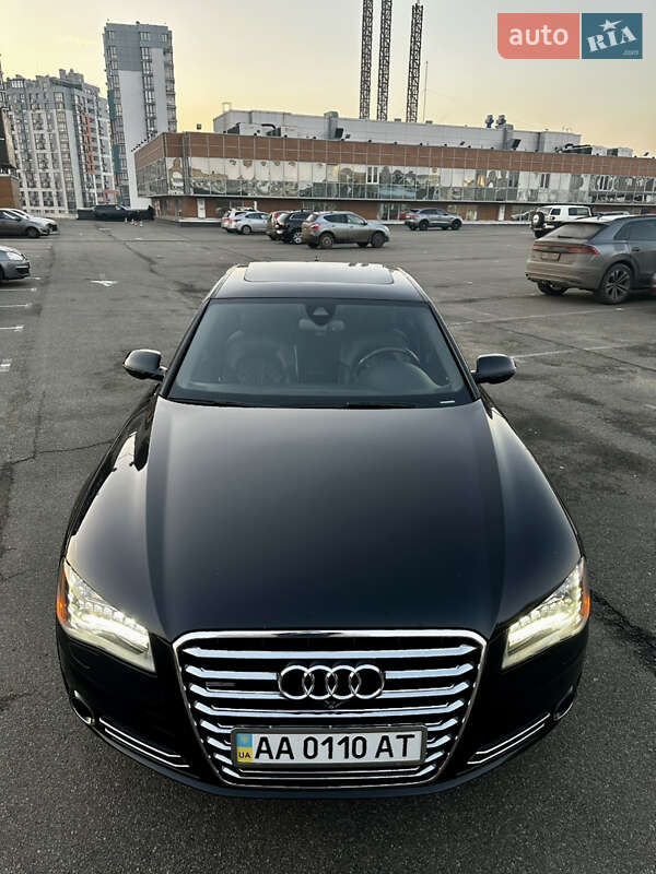 Седан Audi A8 2013 в Киеве
