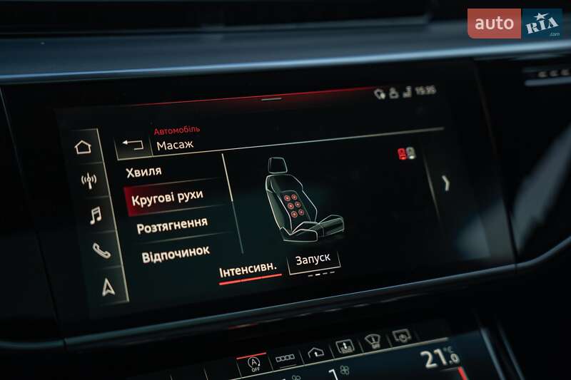 Седан Audi A8 2021 в Черновцах