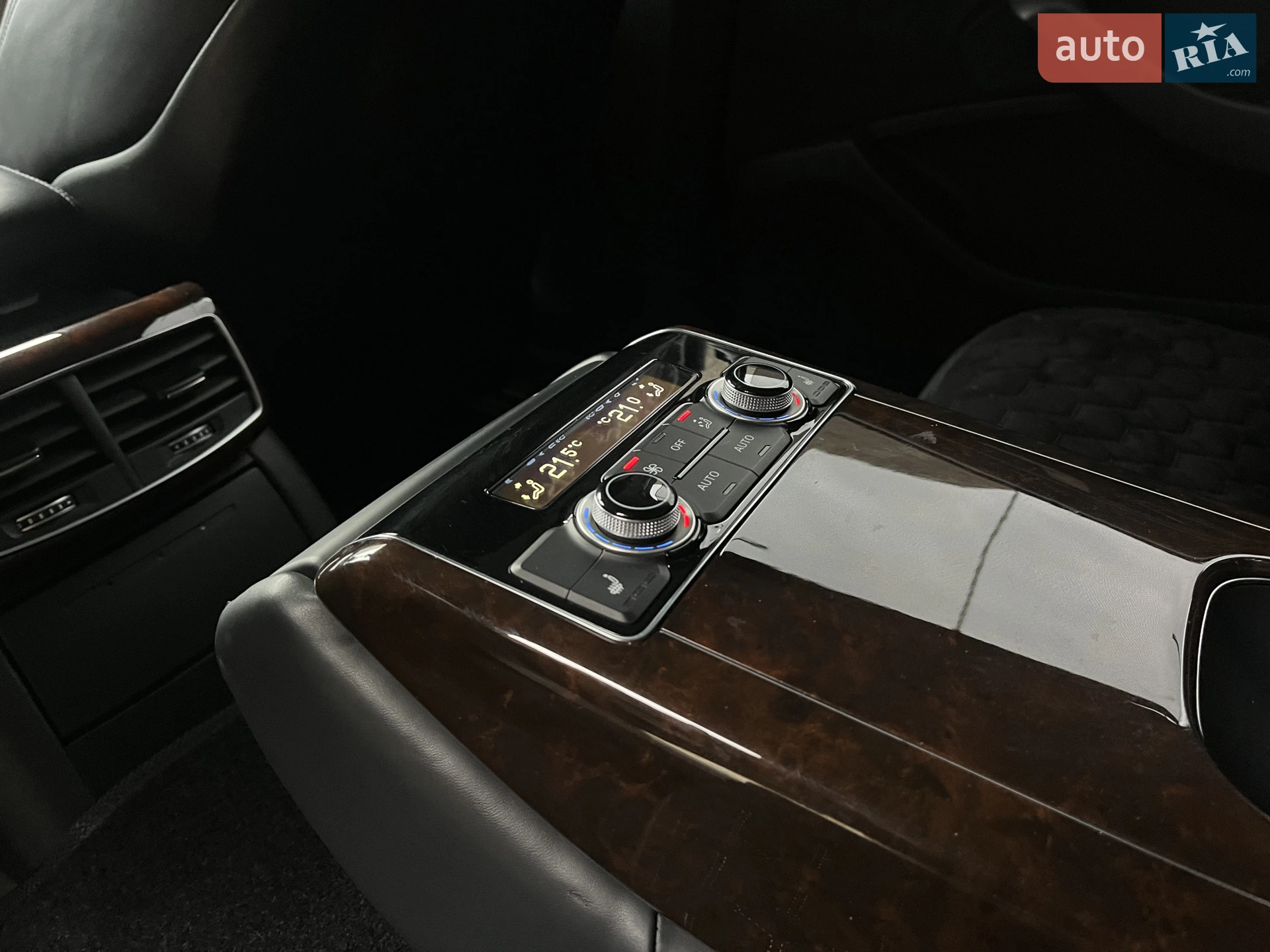 2017 Audi A8 - мініатюра 19