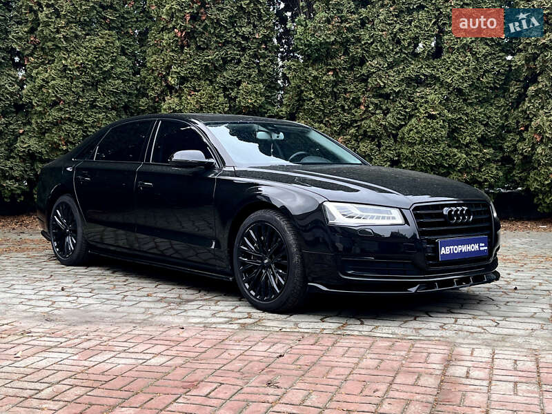 Седан Audi A8 2017 в Білій Церкві