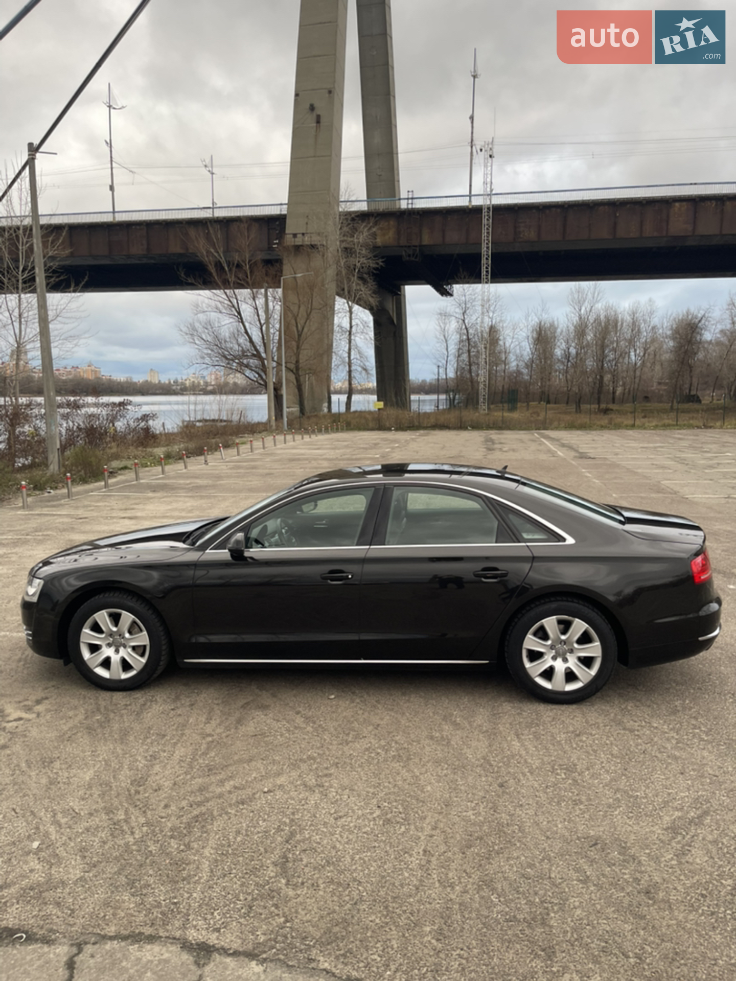 2013 Audi A8 - мініатюра 32