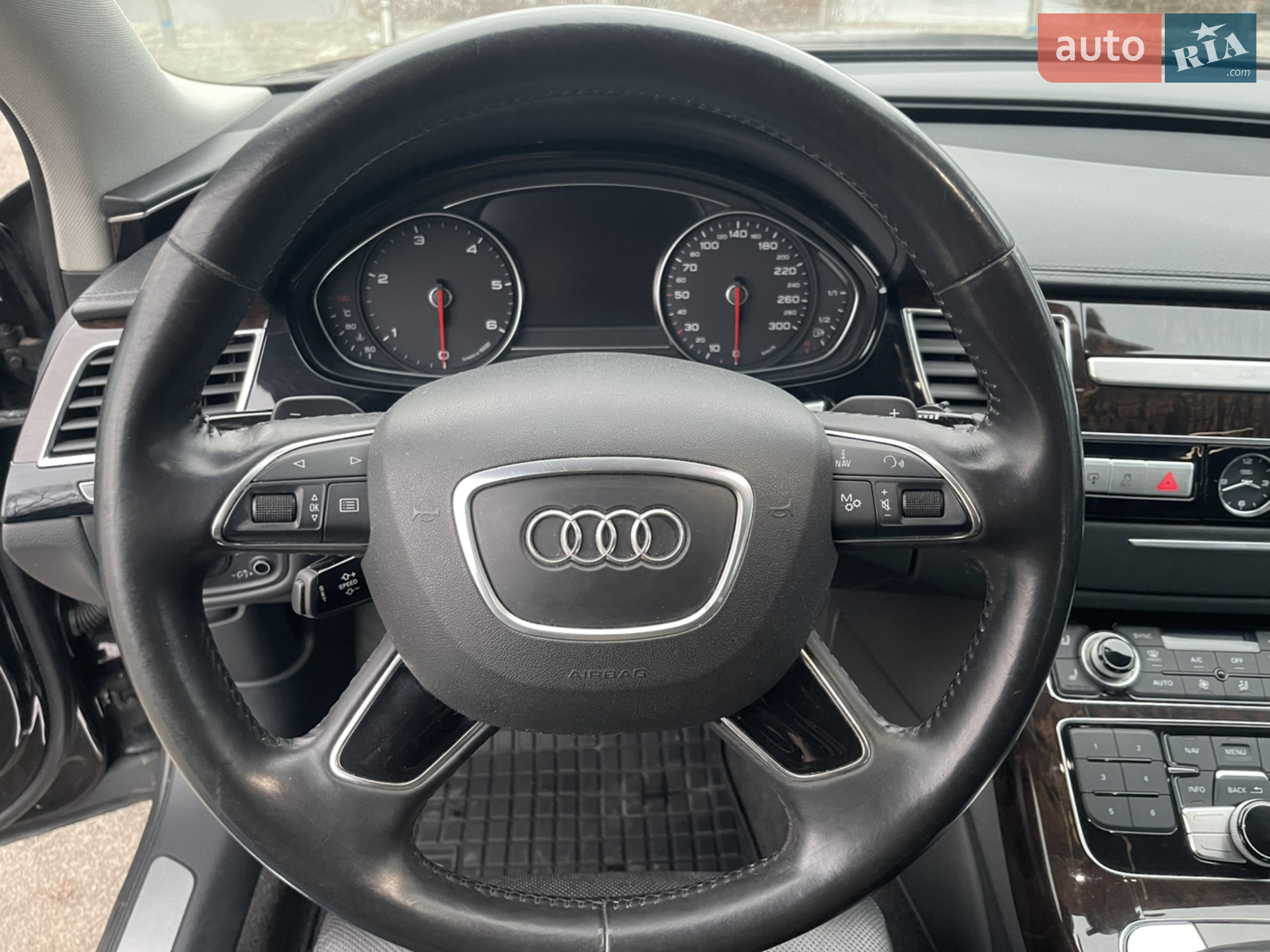 2013 Audi A8 - мініатюра 56