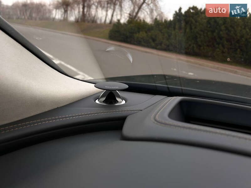 Седан Audi A8 2013 в Киеве