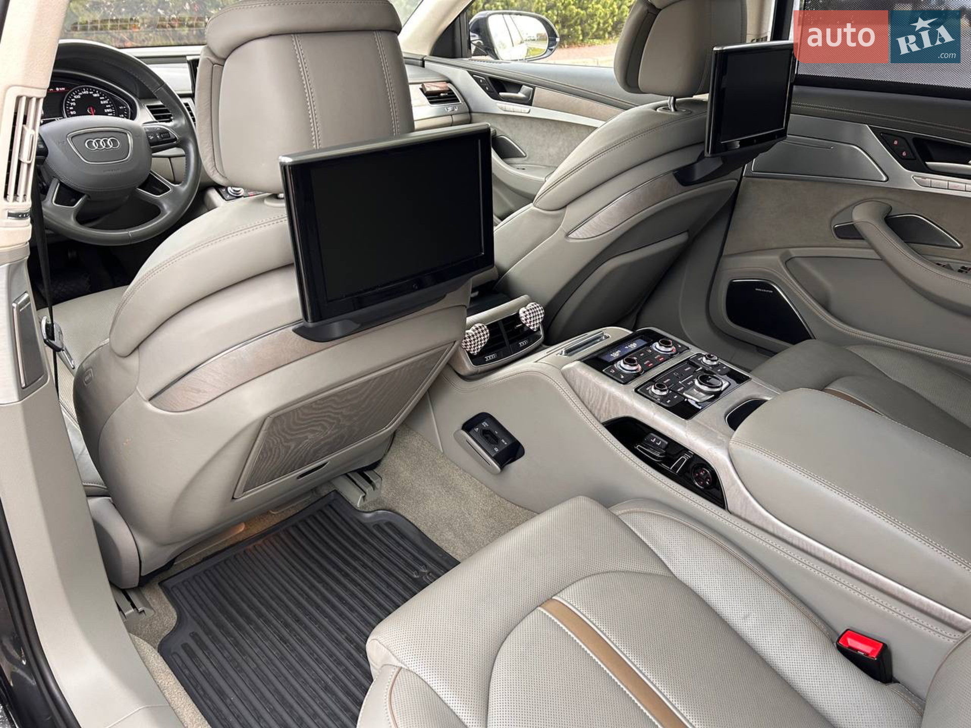 2013 Audi A8 - мініатюра 133