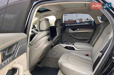 Седан Audi A8 2013 в Киеве