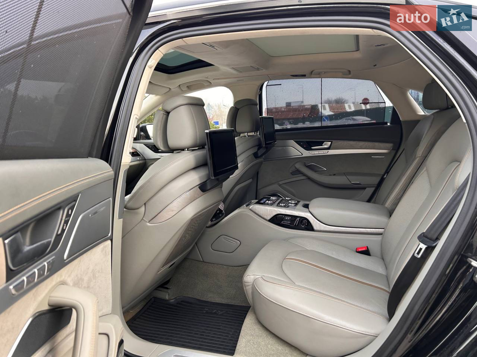 2013 Audi A8 - мініатюра 140
