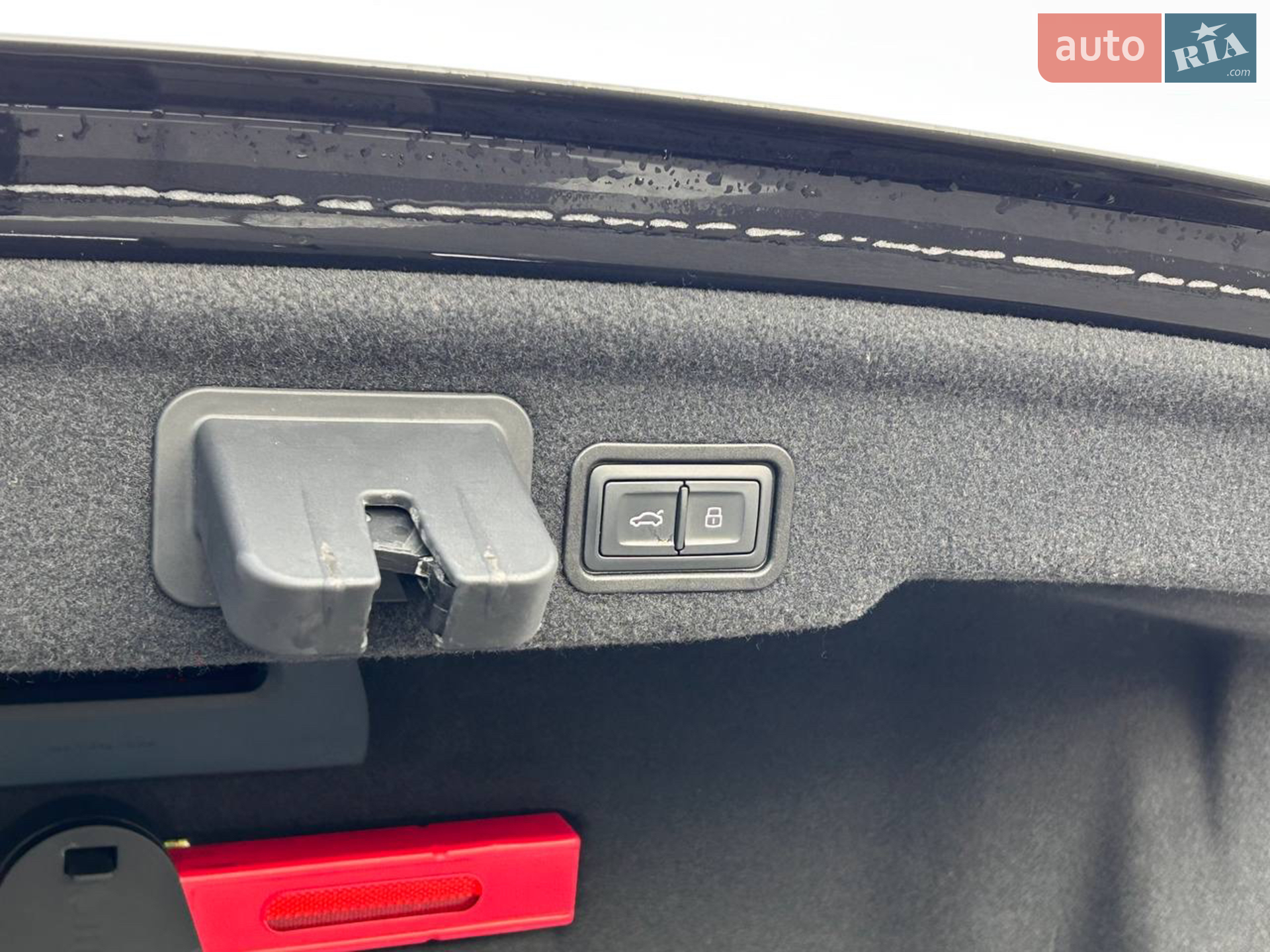 2013 Audi A8 - мініатюра 158