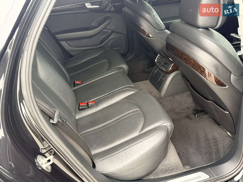 Седан Audi A8 2014 в Львове фото 27 Седан Audi A8 2014 в Львове