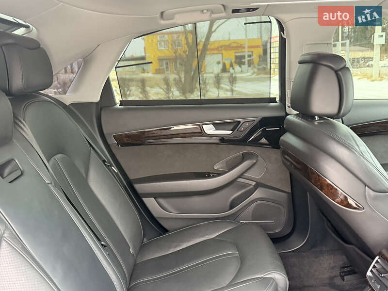 Седан Audi A8 2014 в Львове фото 29 Седан Audi A8 2014 в Львове