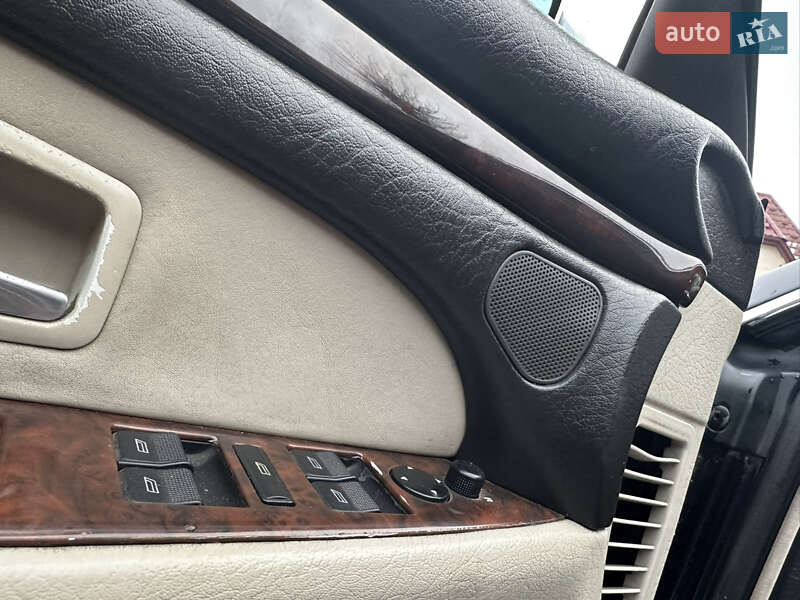 Седан Audi A8 1997 в Тячеве