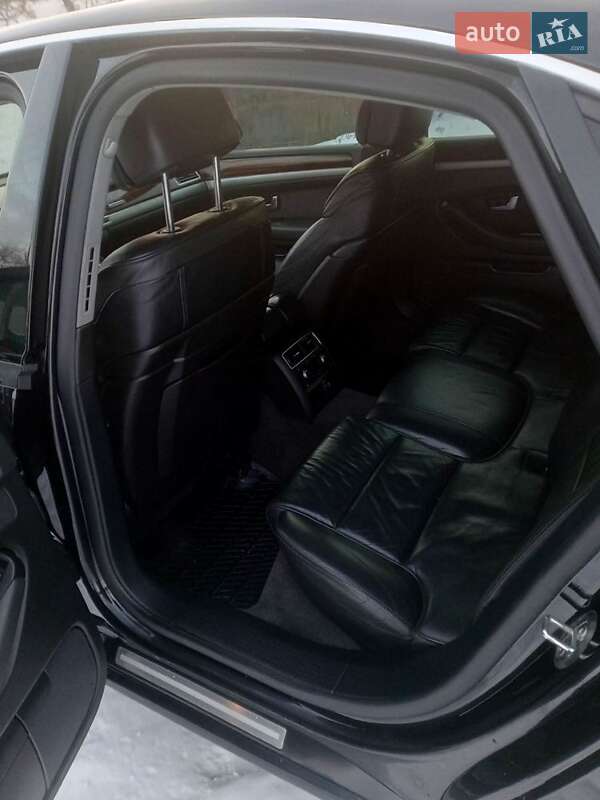 Седан Audi A8 2007 в Ивано-Франковске