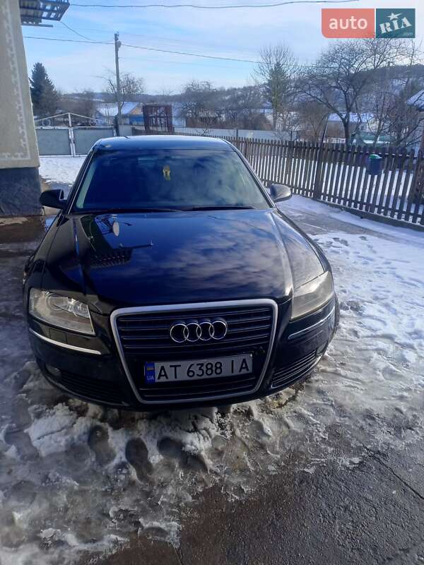 Седан Audi A8 2007 в Ивано-Франковске