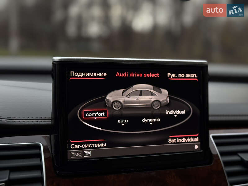 Седан Audi A8 2011 в Буковеле фото 54 Седан Audi A8 2011 в Буковеле