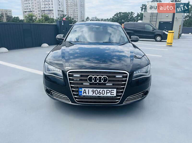 Седан Audi A8 2012 в Львове