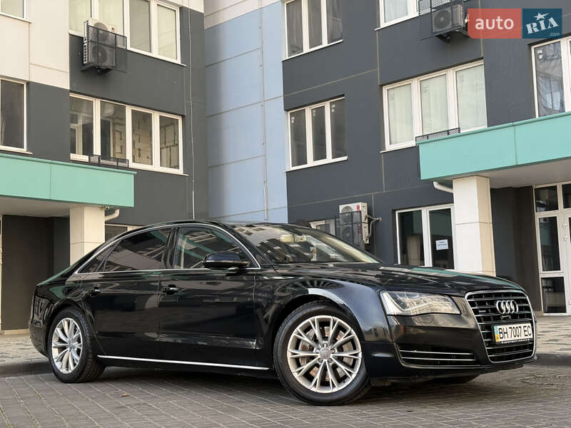 Седан Audi A8 2012 в Одессе