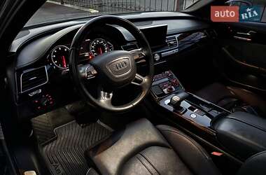 Седан Audi A8 2013 в Одессе