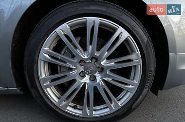 Седан Audi A8 2013 в Одессе