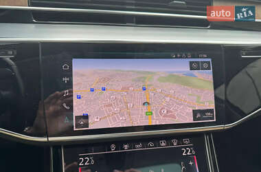 Седан Audi A8 2018 в Киеве