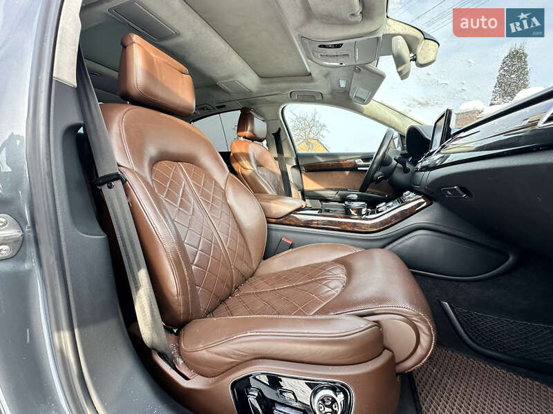 Седан Audi A8 2016 в Ивано-Франковске