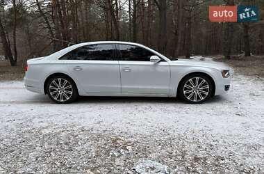 Седан Audi A8 2013 в Києві