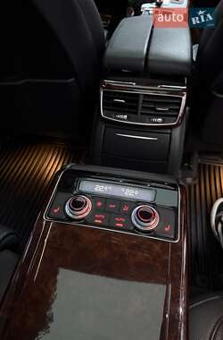 Седан Audi A8 2013 в Києві