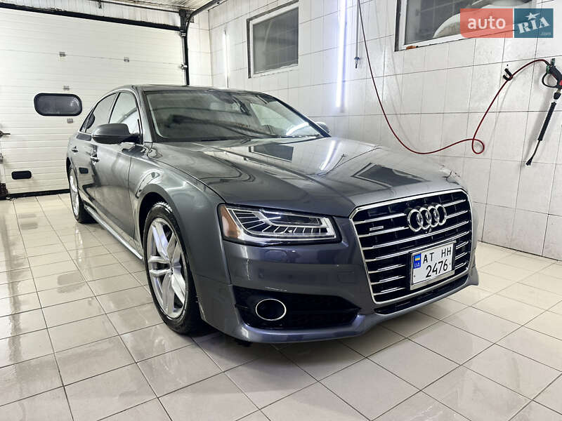 Седан Audi A8 2016 в Ивано-Франковске