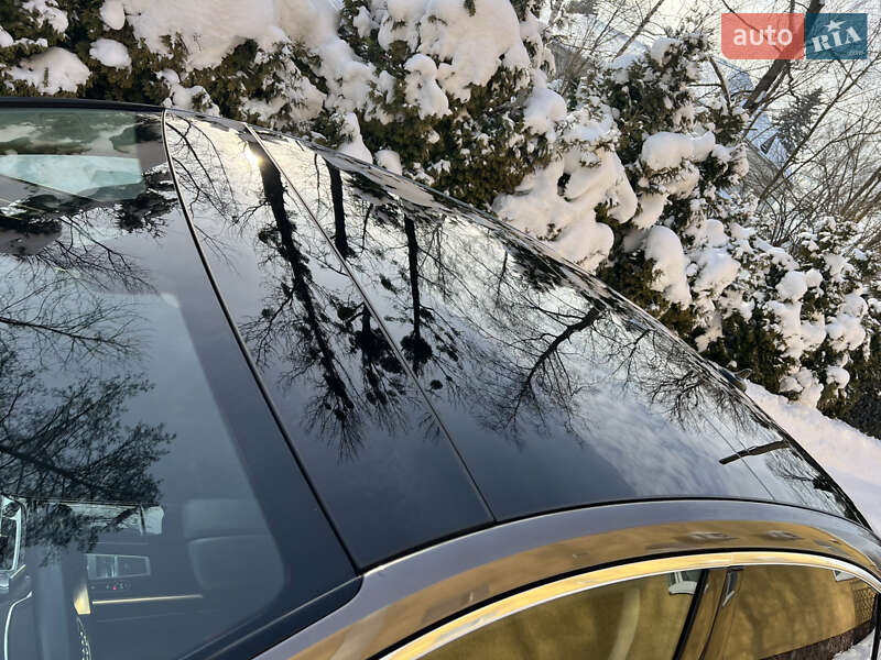 Седан Audi A8 2019 в Львове