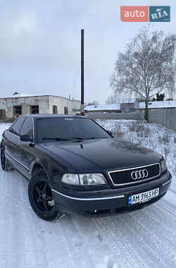Седан Audi A8 1996 в Жмеринке