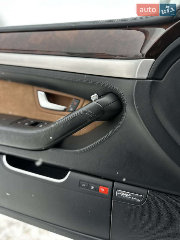 Седан Audi A8 2007 в Василькові