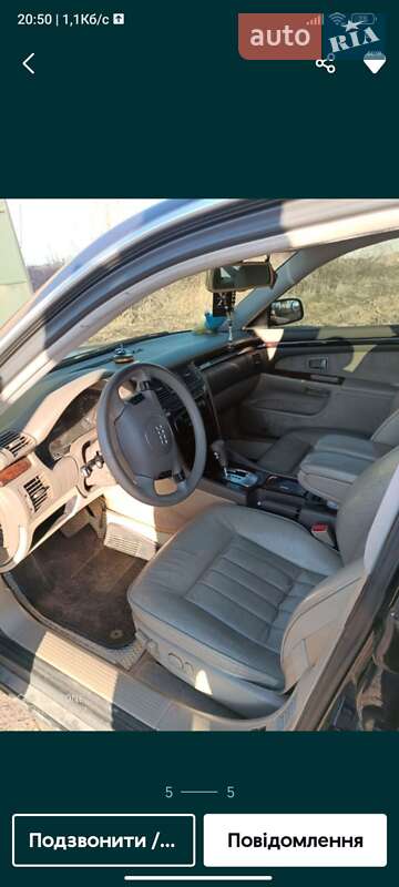 Седан Audi A8 2002 в Малине