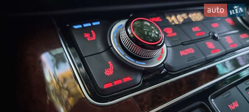 Седан Audi A8 2014 в Кривому Розі