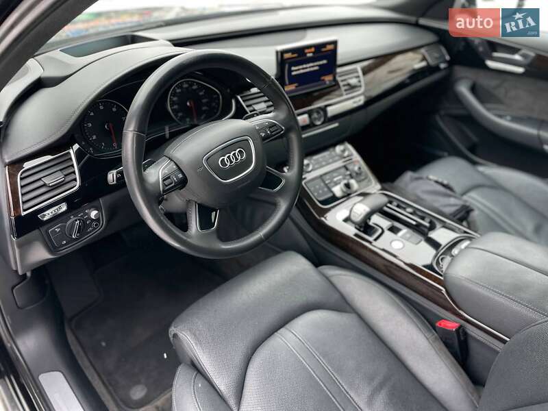 Седан Audi A8 2016 в Киеве фото 19 Седан Audi A8 2016 в Киеве