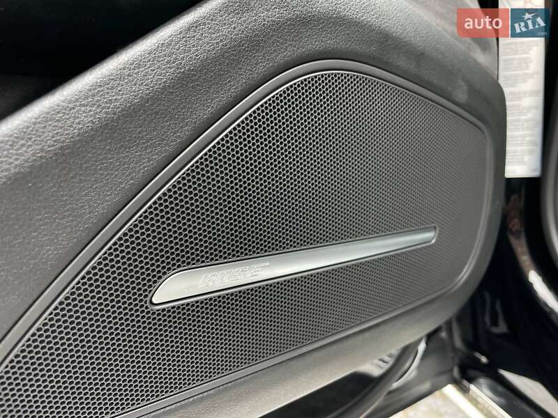 Седан Audi A8 2016 в Киеве фото 23 Седан Audi A8 2016 в Киеве