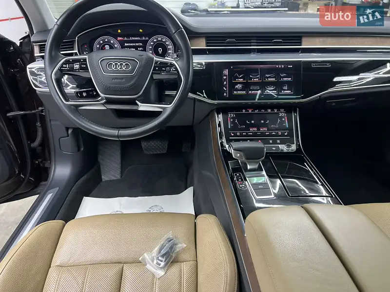 Audi A8 2018 VIN WAU8DAF82KN009487 фото оголошення 25 з 107