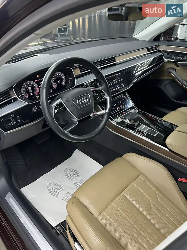 Audi A8 2018 VIN WAU8DAF82KN009487 фото оголошення 35 з 107