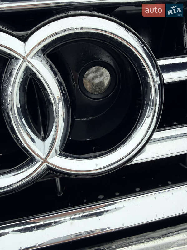 Седан Audi A8 2011 в Києві фото 13 Седан Audi A8 2011 в Києві