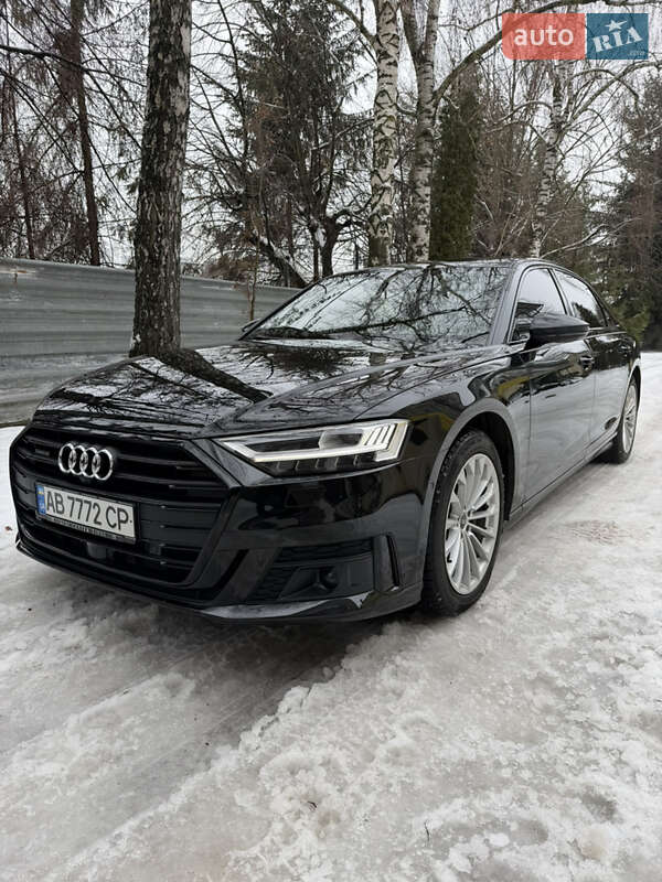 Седан Audi A8 2021 в Виннице