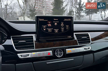 Седан Audi A8 2015 в Львове