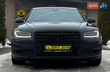 Седан Audi A8 2015 в Львове
