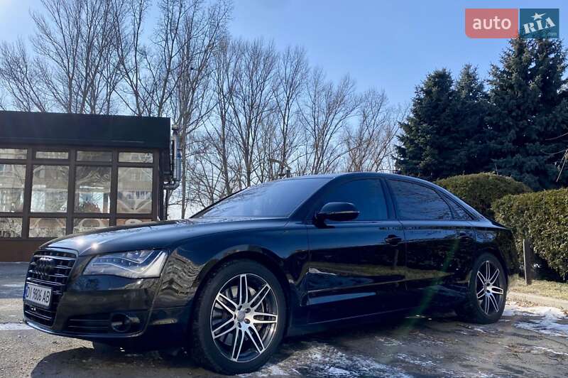 Седан Audi A8 2013 в Дніпрі