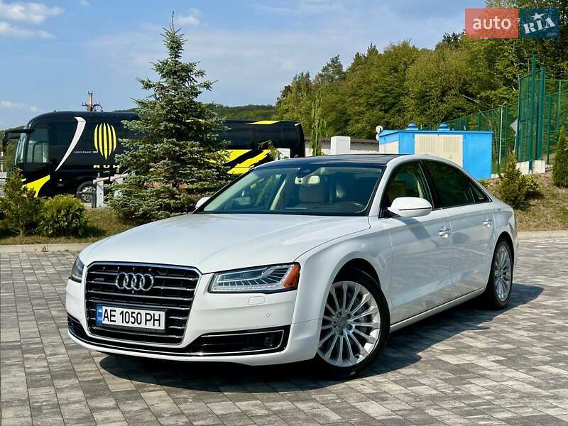 Седан Audi A8 2016 в Дніпрі фото 10 Седан Audi A8 2016 в Дніпрі