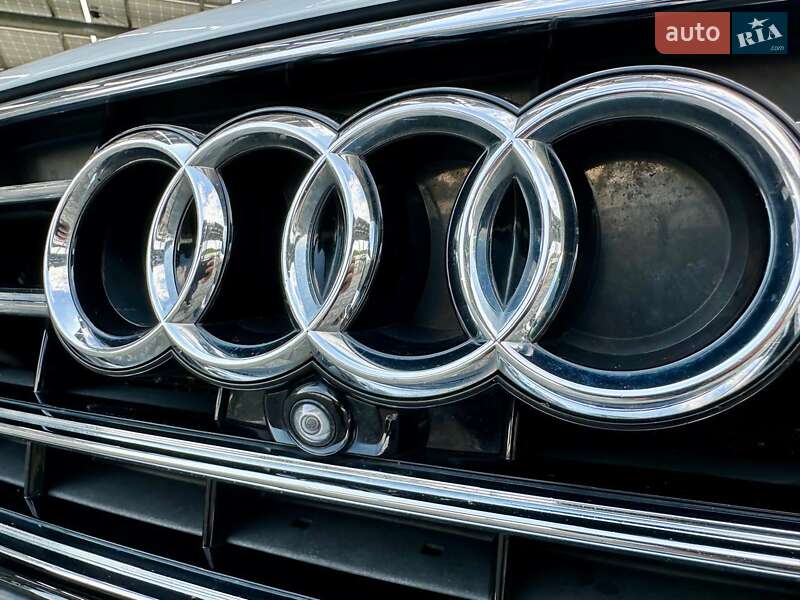 Седан Audi A8 2016 в Дніпрі фото 24 Седан Audi A8 2016 в Дніпрі