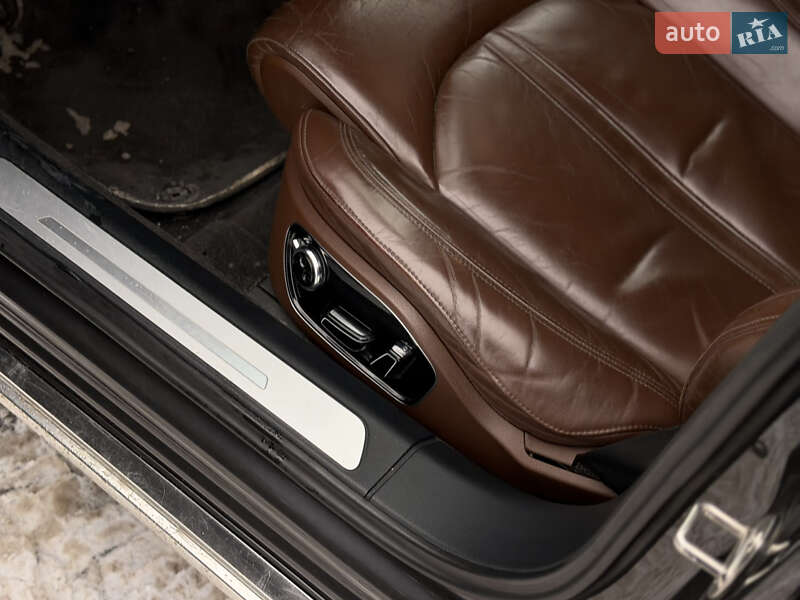 Седан Audi A8 2011 в Києві