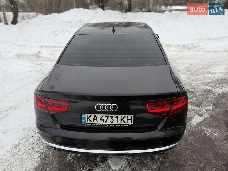 Седан Audi A8 2011 в Києві