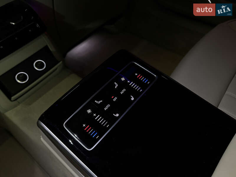 Седан Audi A8 2020 в Киеве