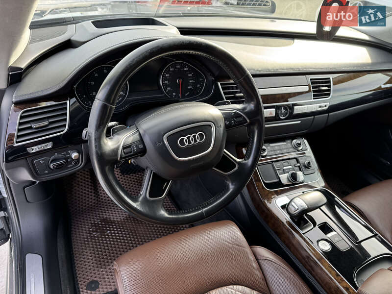 Седан Audi A8 2016 в Ивано-Франковске фото 24 Седан Audi A8 2016 в Ивано-Франковске