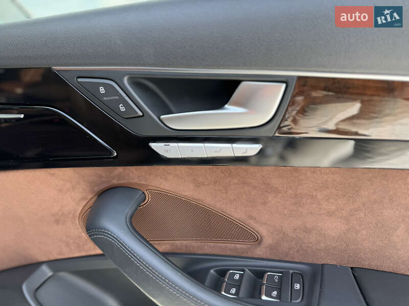 Седан Audi A8 2016 в Ивано-Франковске фото 47 Седан Audi A8 2016 в Ивано-Франковске