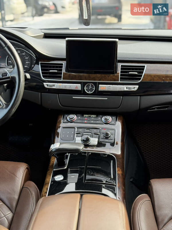 Седан Audi A8 2016 в Ивано-Франковске фото 52 Седан Audi A8 2016 в Ивано-Франковске